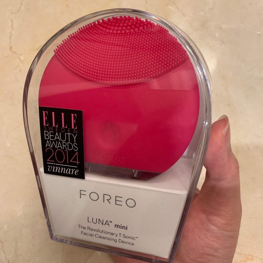 FOREO LUNA mini Facial Cleansing Device like NEW!!